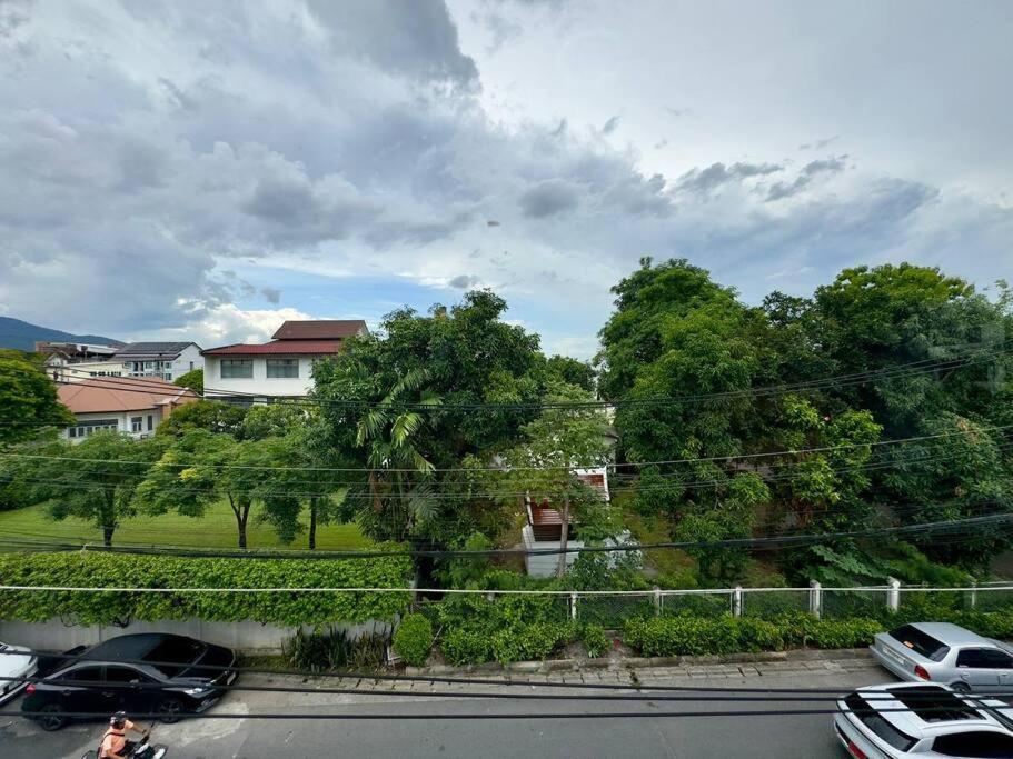 2 Room Apartment In The Old Town Chiang Mai Ngoại thất bức ảnh